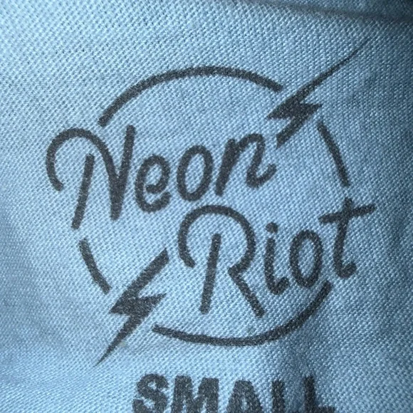 Neon Riot Tokyo Life - Picture 6 of 7